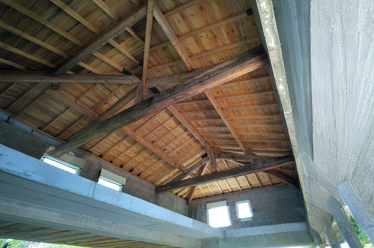 Charpente Côte basque, Charpente Saint Jean de Luz, Charpente Saint Pée sur Nivelle, Couverture Côte basque, Couverture Saint Jean de Luz, Couverture Saint Pée sur Nivelle, Pose de Velux Côte basque, Pose de Velux Saint Jean de Luz, Pose de Velux Saint Pée sur Nivelle, Rénovation Toiture Côte basque, Rénovation Toiture Saint Jean de Luz, Rénovation Toiture Saint Pée sur Nivelle, Zinguerie Côte basque, Zinguerie Saint Jean de Luz, Zinguerie Saint Pée sur Nivelle