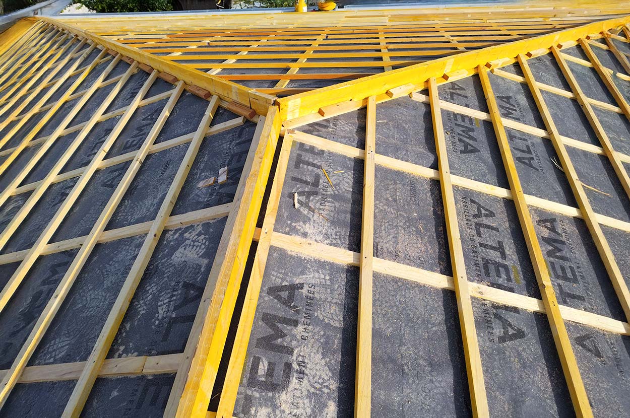 Charpente Côte basque, Charpente Saint Jean de Luz, Charpente Saint Pée sur Nivelle, Couverture Côte basque, Couverture Saint Jean de Luz, Couverture Saint Pée sur Nivelle, Pose de Velux Côte basque, Pose de Velux Saint Jean de Luz, Pose de Velux Saint Pée sur Nivelle, Rénovation Toiture Côte basque, Rénovation Toiture Saint Jean de Luz, Rénovation Toiture Saint Pée sur Nivelle, Zinguerie Côte basque, Zinguerie Saint Jean de Luz, Zinguerie Saint Pée sur Nivelle